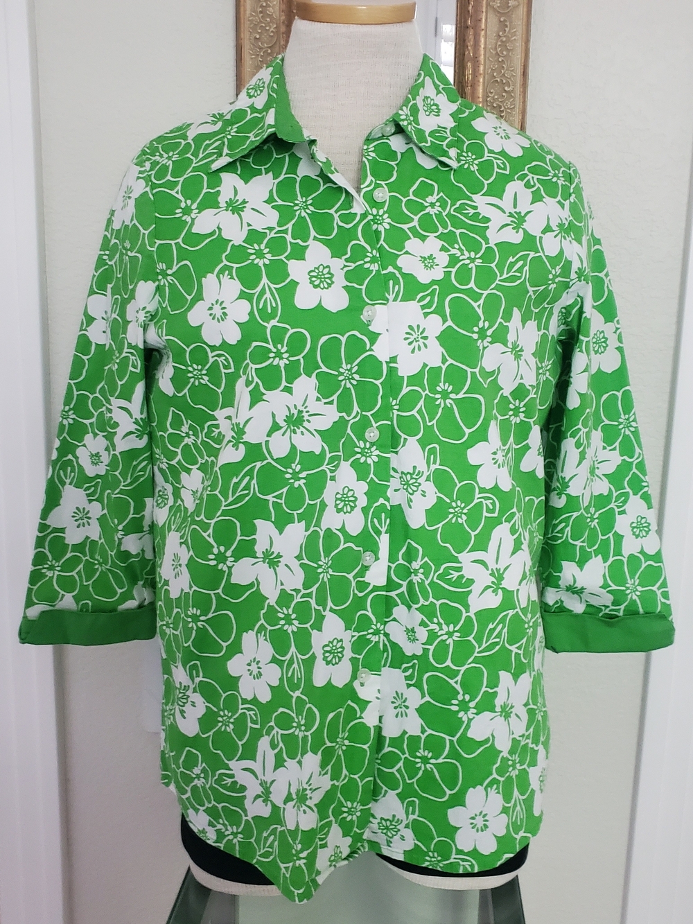 Blair Green and White Floral Button-Up Top